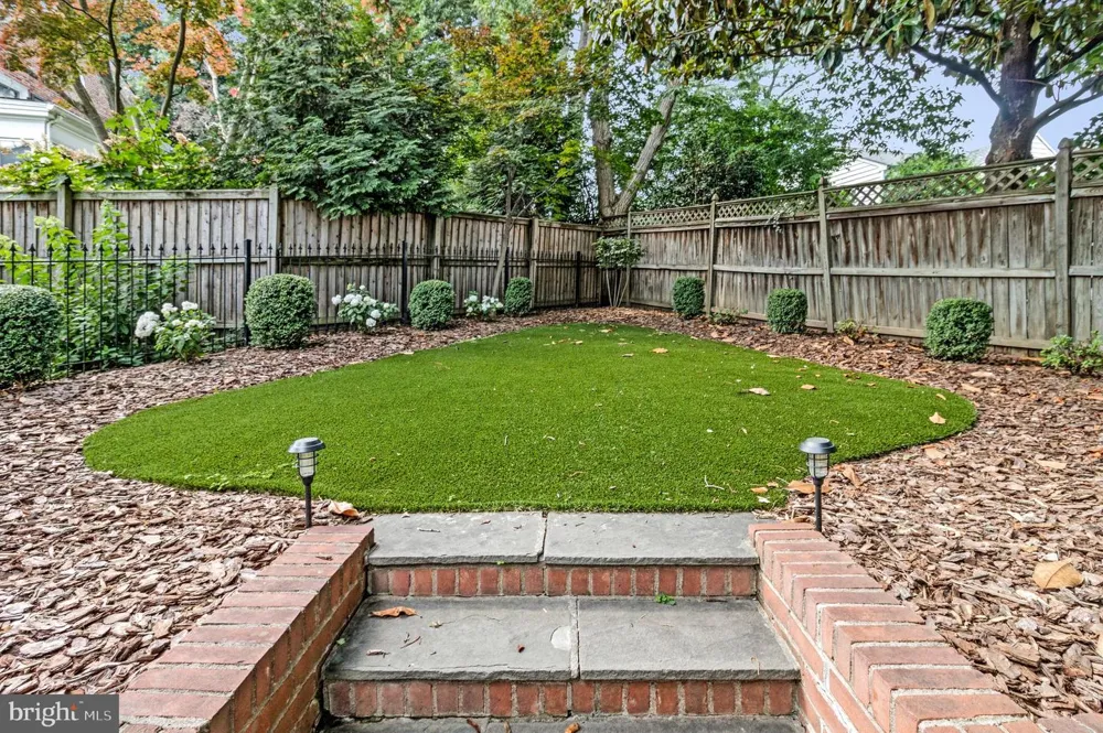 4607 KENMORE DRIVE NW Washington, DC 20007