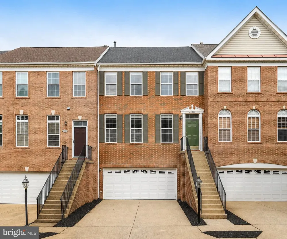 21365 HANSBERRY TERRACE Ashburn, VA 20147