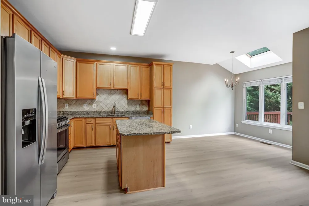 21365 HANSBERRY TERRACE Ashburn, VA 20147