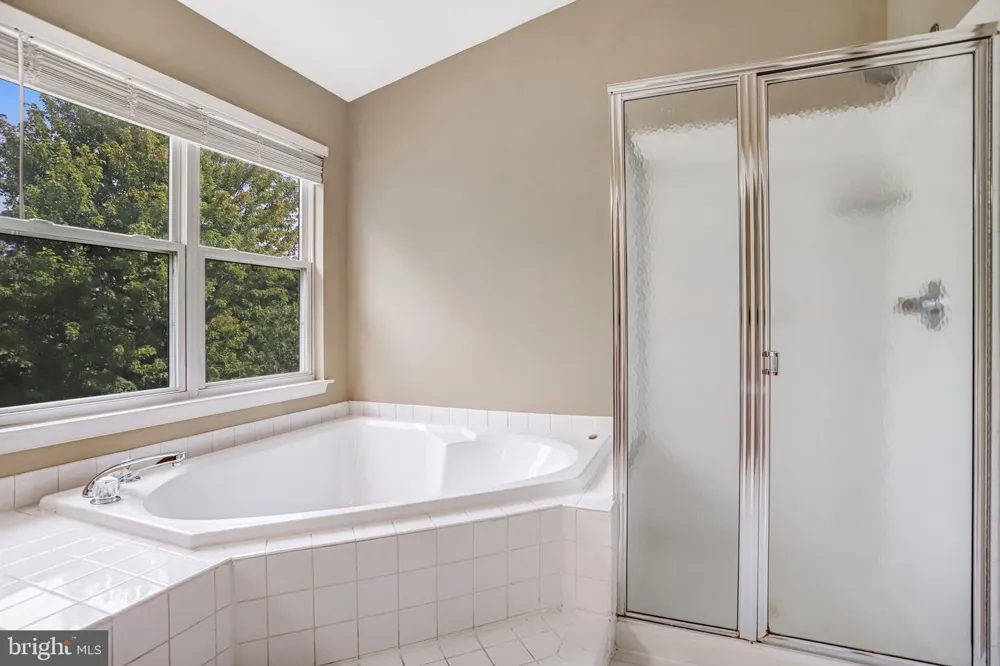 21365 HANSBERRY TERRACE Ashburn, VA 20147