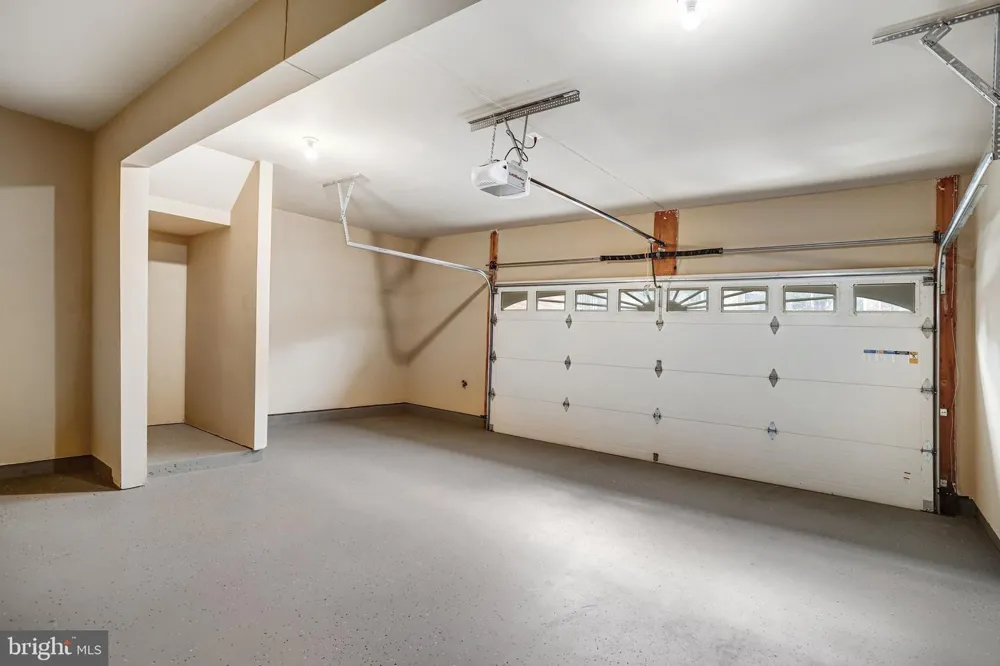 21365 HANSBERRY TERRACE Ashburn, VA 20147