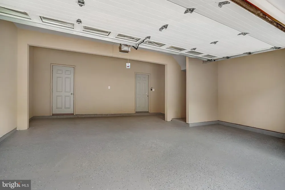 21365 HANSBERRY TERRACE Ashburn, VA 20147