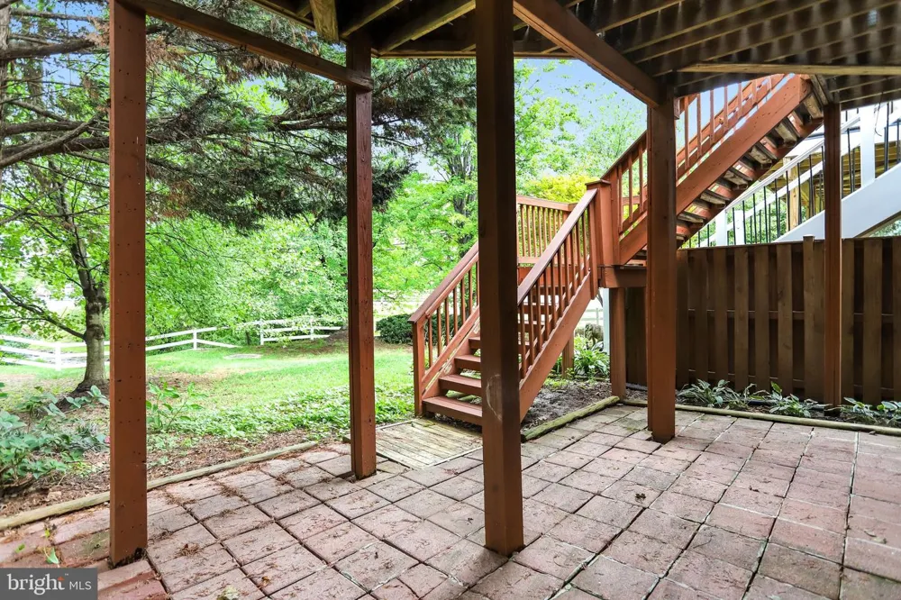 21365 HANSBERRY TERRACE Ashburn, VA 20147