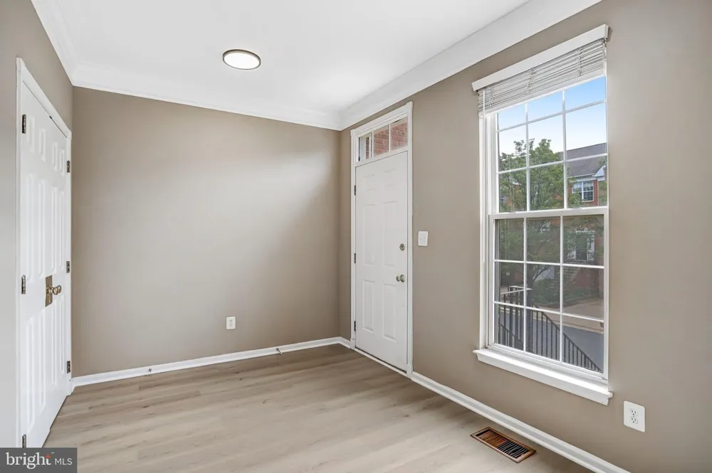 21365 HANSBERRY TERRACE Ashburn, VA 20147