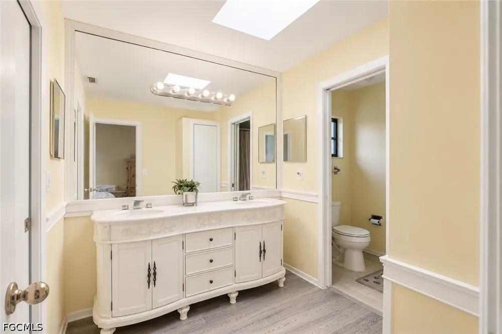 NE Van Loon Lane Cape Coral, FL 33909