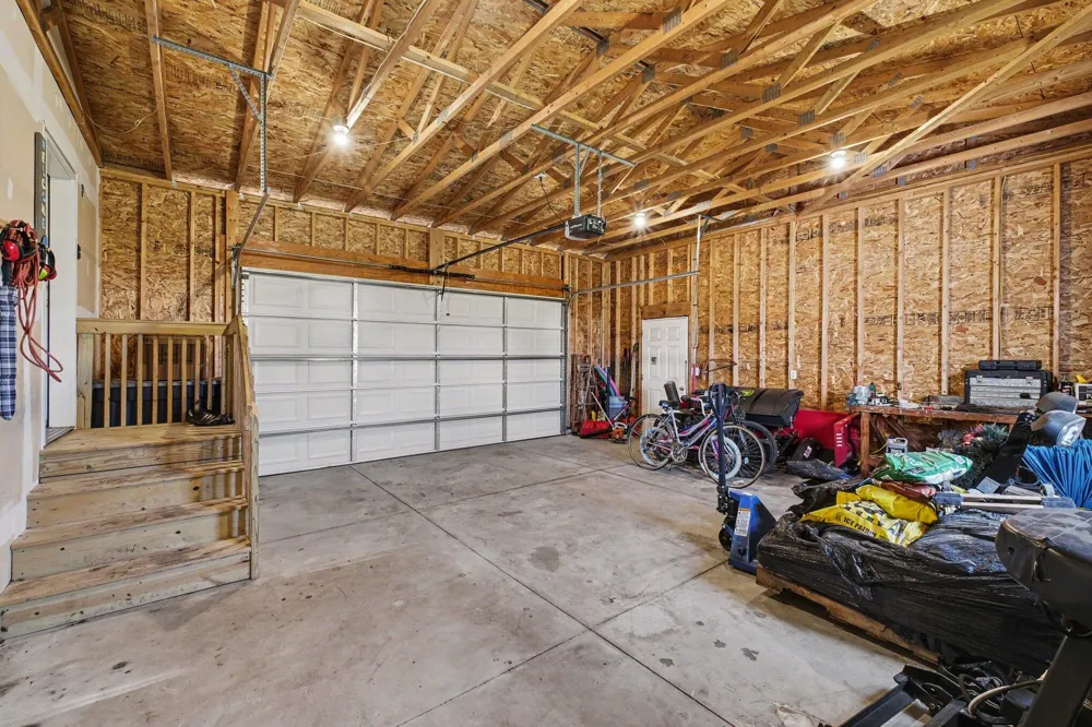 4144 Doxee Drive Allendale, MI 49401