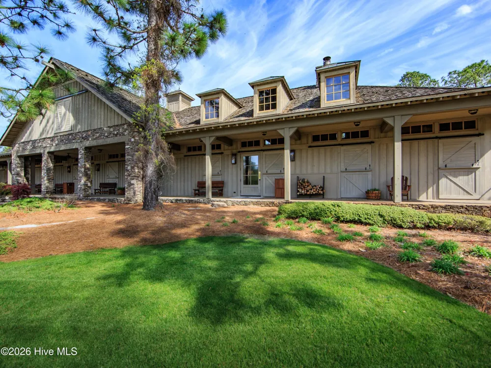 230 Crescent Court Pinehurst, NC 28374