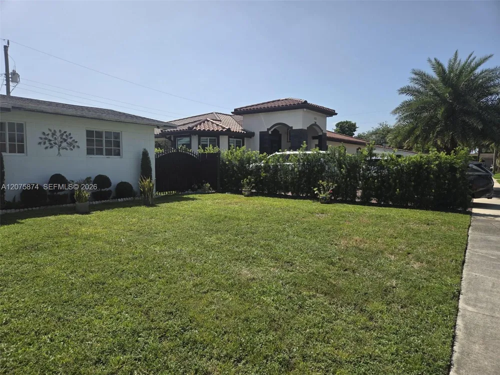 4601 W 9th Ave Hialeah, FL 33012