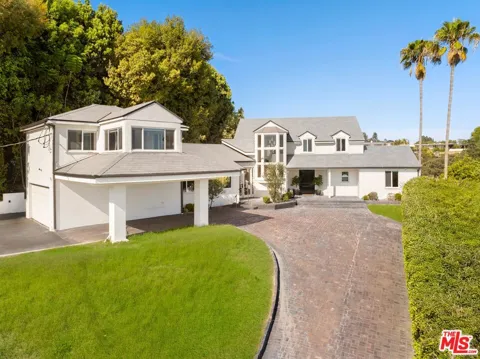 9105 Cordell Drive