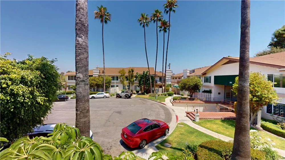 1354 Shadow Fullerton, CA 92831