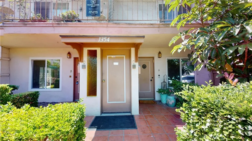 1354 Shadow Fullerton, CA 92831