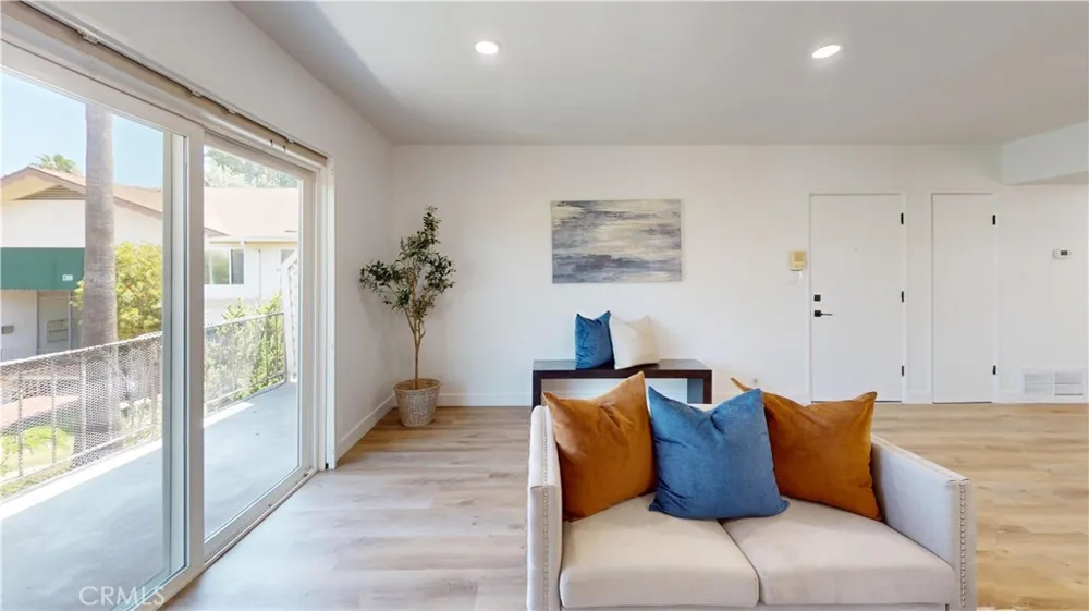1354 Shadow Fullerton, CA 92831