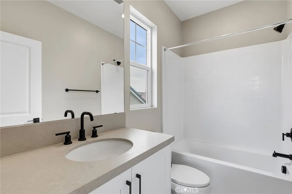 16049 Willows Court Whittier, CA 90604