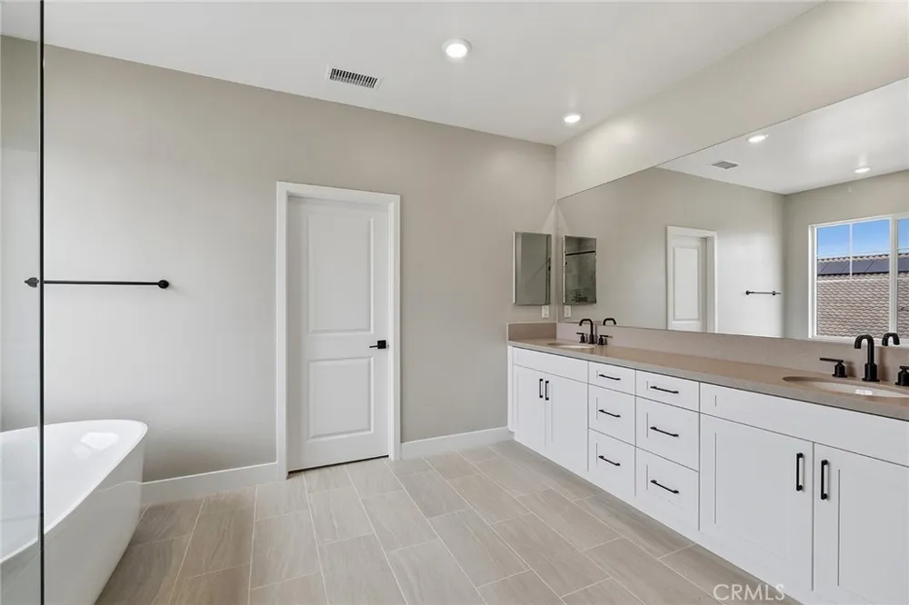 16049 Willows Court Whittier, CA 90604