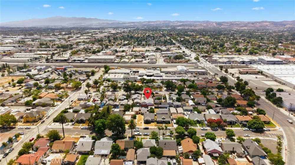 755 E Monterey Avenue Pomona, CA 91767