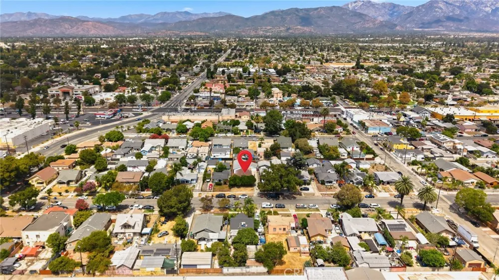 755 E Monterey Avenue Pomona, CA 91767