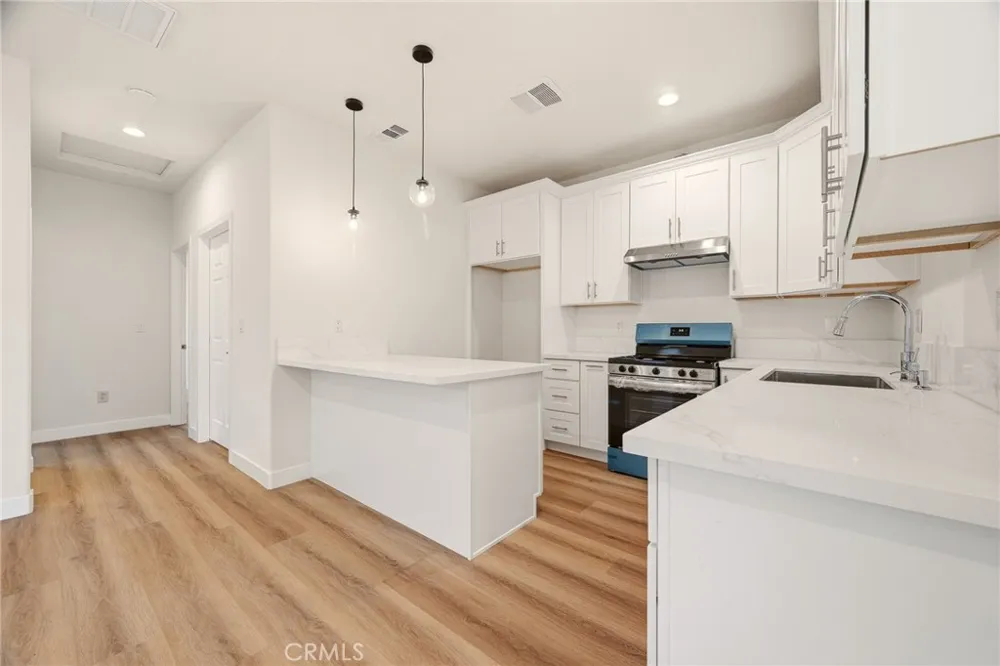 755 E Monterey Avenue Pomona, CA 91767