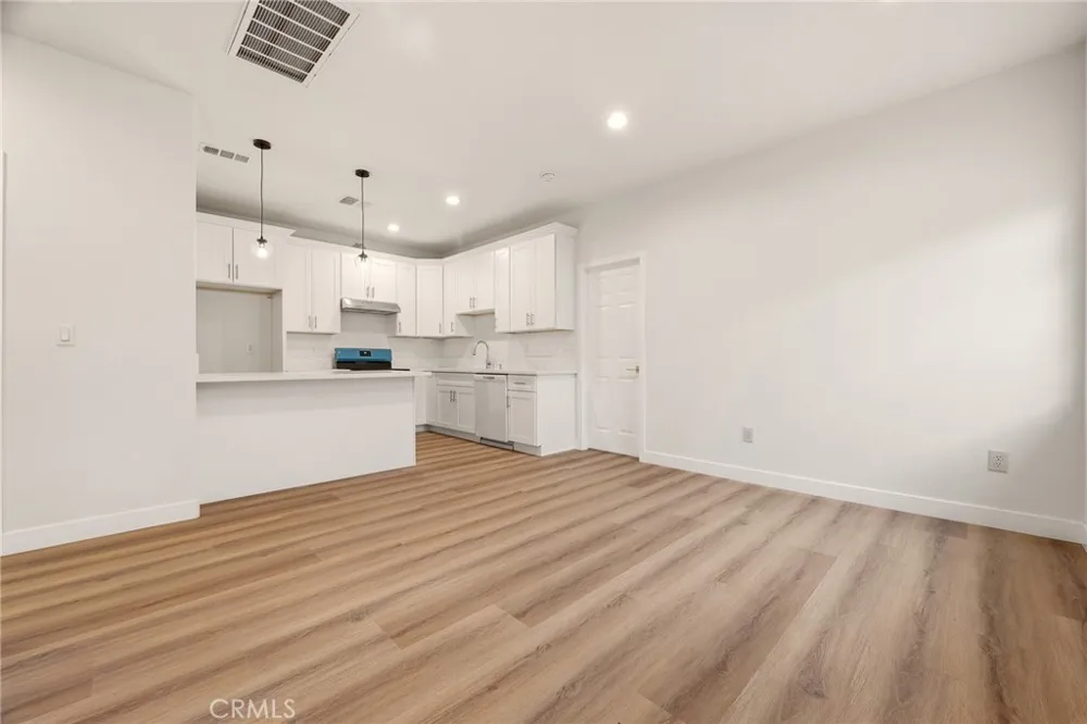 755 E Monterey Avenue Pomona, CA 91767