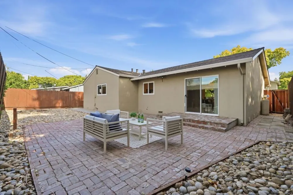 2441 Johnson Place Santa Clara, CA 95050