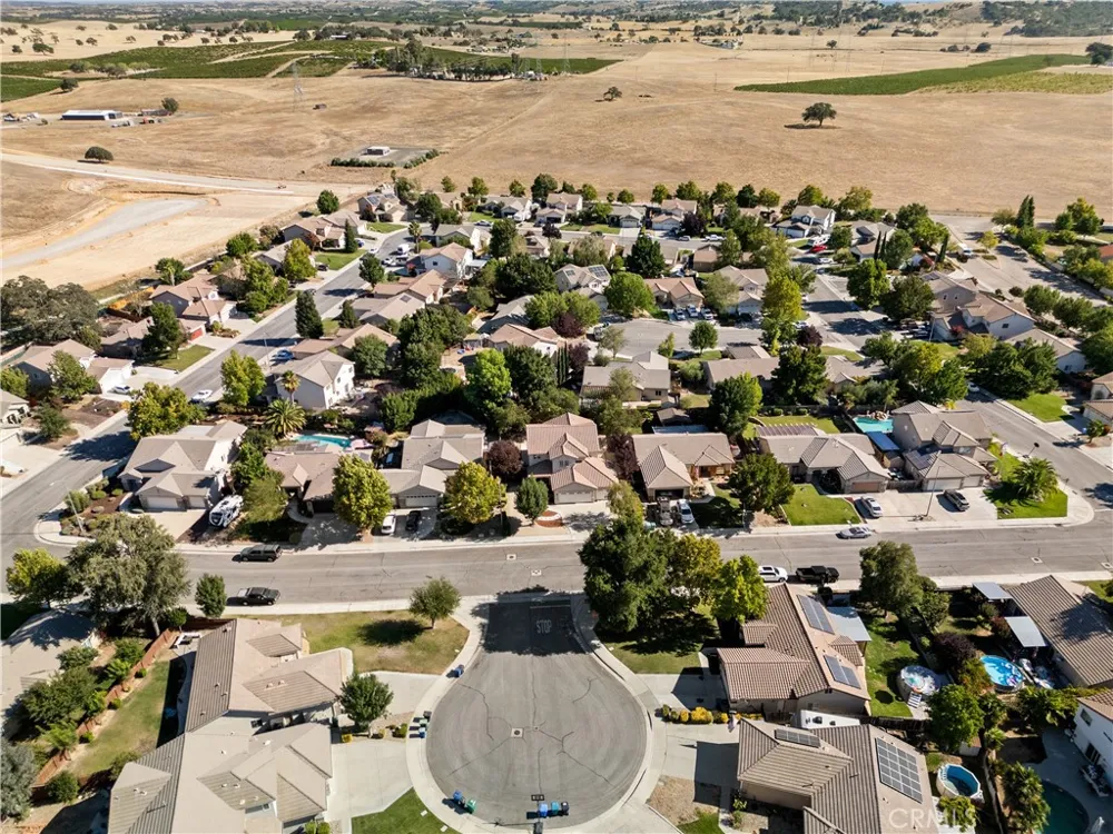 1007 Running Stag Paso Robles, CA 93446