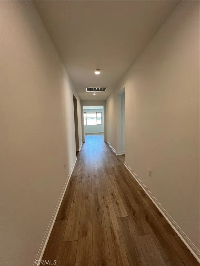 4130 Pioneer Lake Elsinore, CA 92530