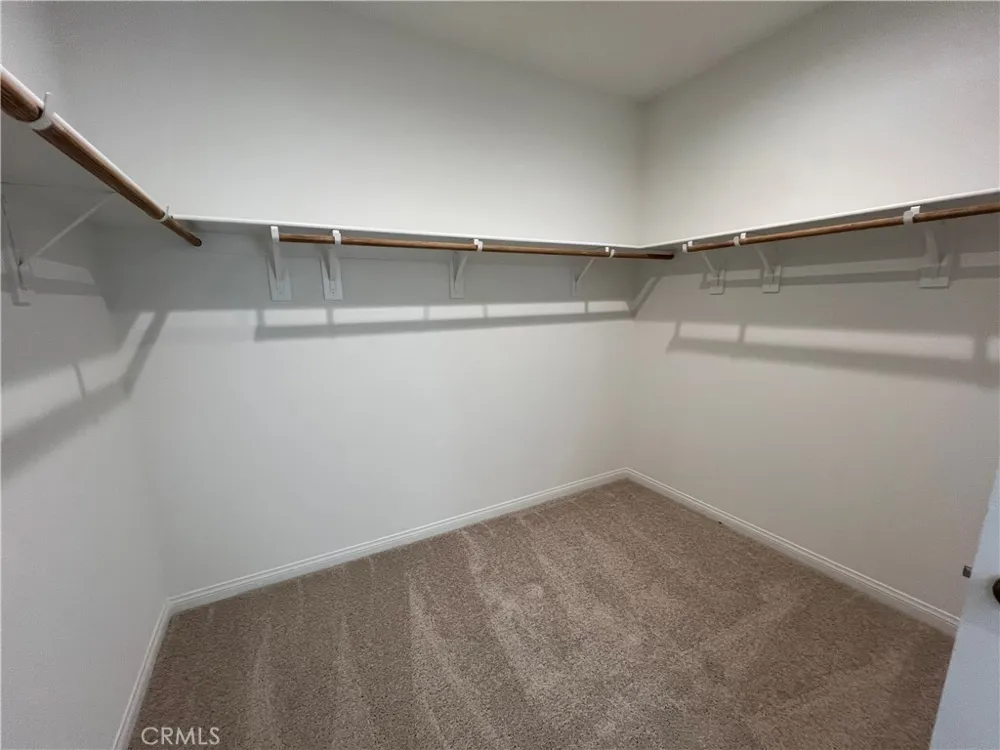 4130 Pioneer Lake Elsinore, CA 92530