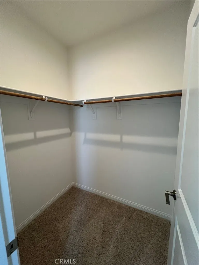 4130 Pioneer Lake Elsinore, CA 92530