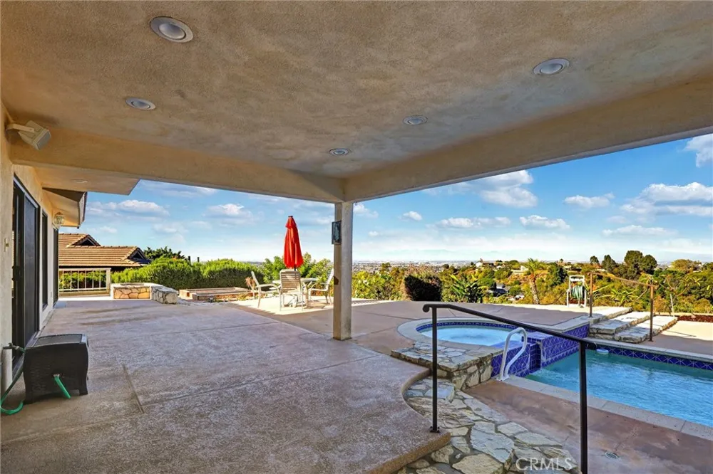 28 Montecillo Drive Rolling Hills Estates, CA 90274