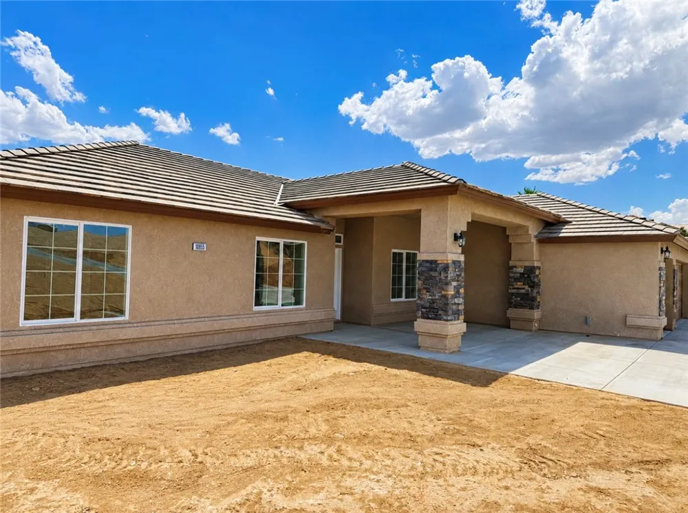10955 E AVENUE Hesperia, CA 92345