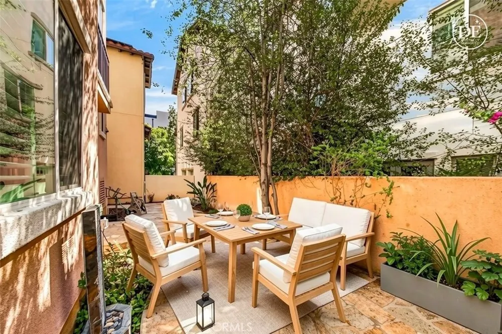 12914 Agustin Place Playa Vista, CA 90094