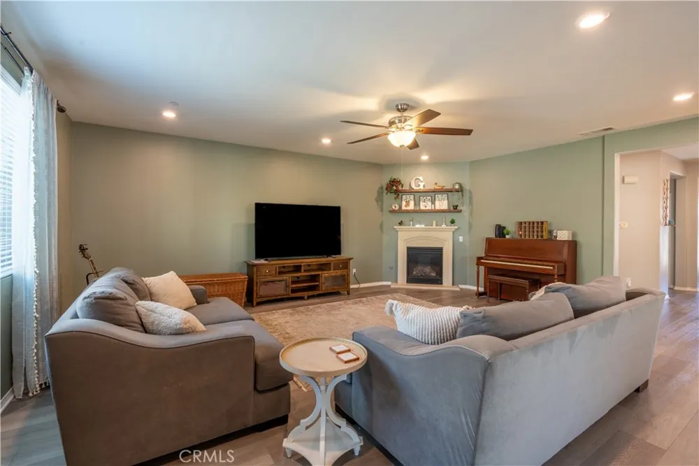 24560 Teakwood Court Wildomar, CA 92595