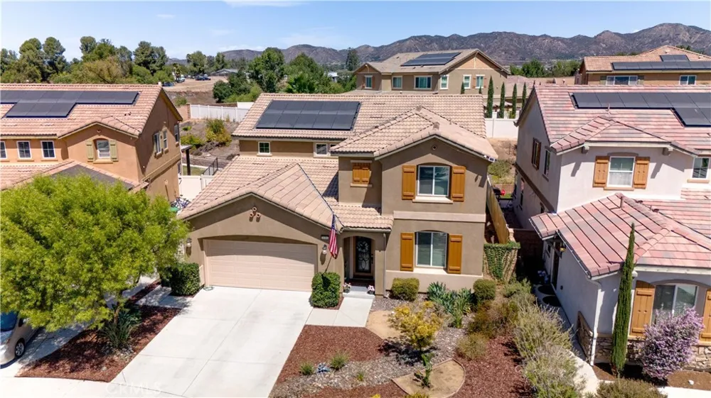 24560 Teakwood Court Wildomar, CA 92595
