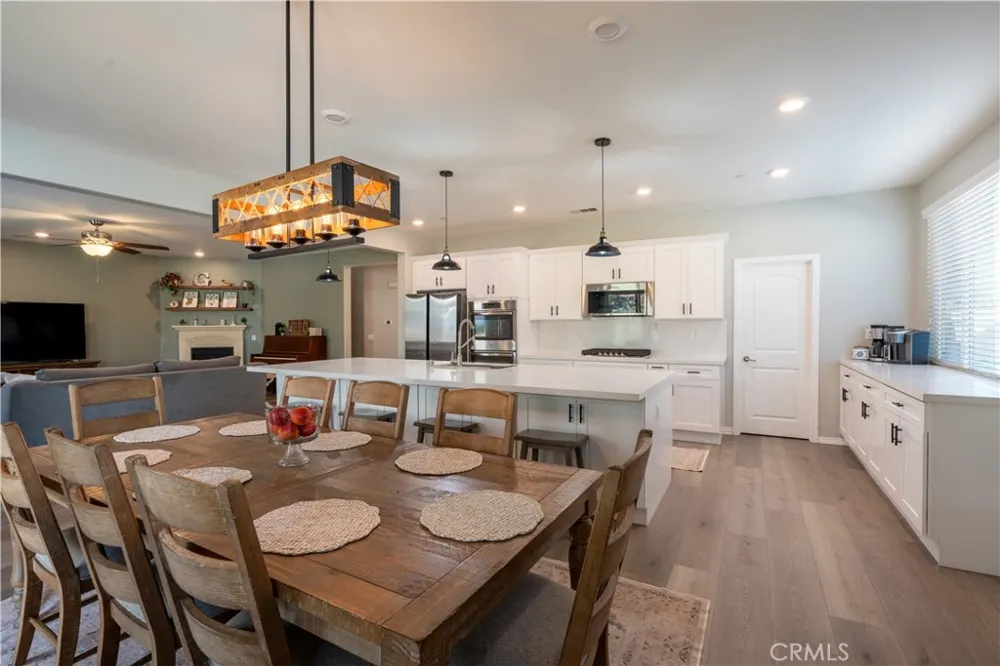 24560 Teakwood Court Wildomar, CA 92595