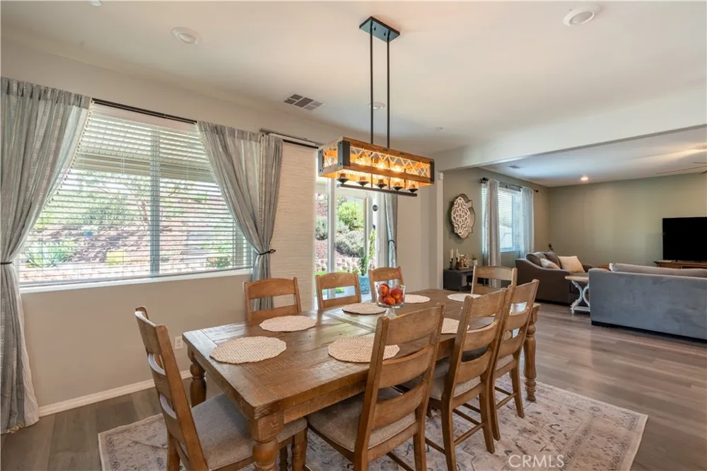 24560 Teakwood Court Wildomar, CA 92595