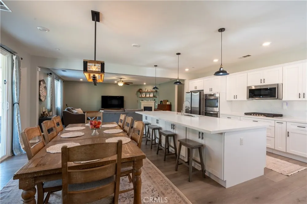 24560 Teakwood Court Wildomar, CA 92595