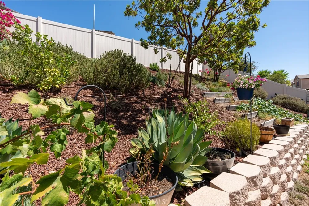 24560 Teakwood Court Wildomar, CA 92595