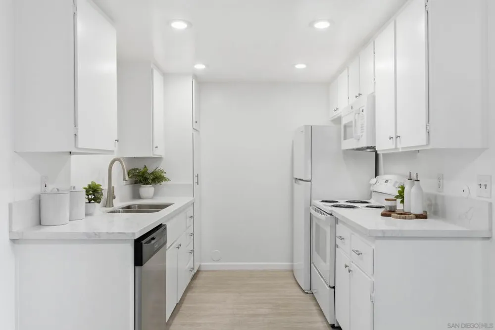 10260 Black Mountain #131 San Diego, CA 92126