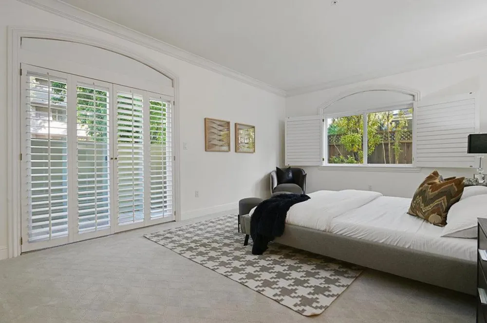 1520 Floribunda Avenue #101 Burlingame, CA 94010