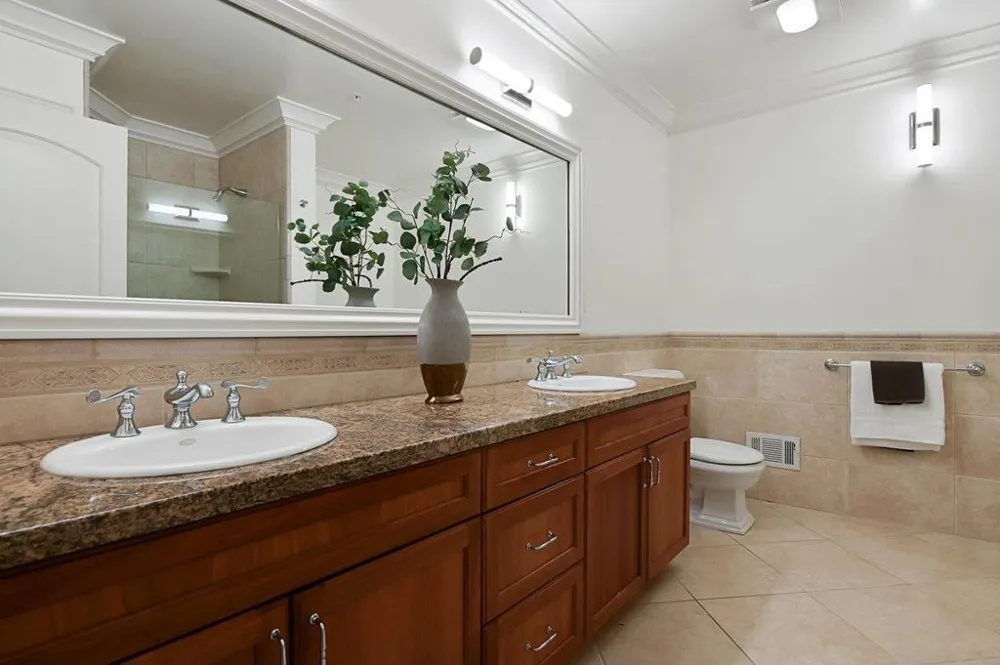 1520 Floribunda Avenue #101 Burlingame, CA 94010