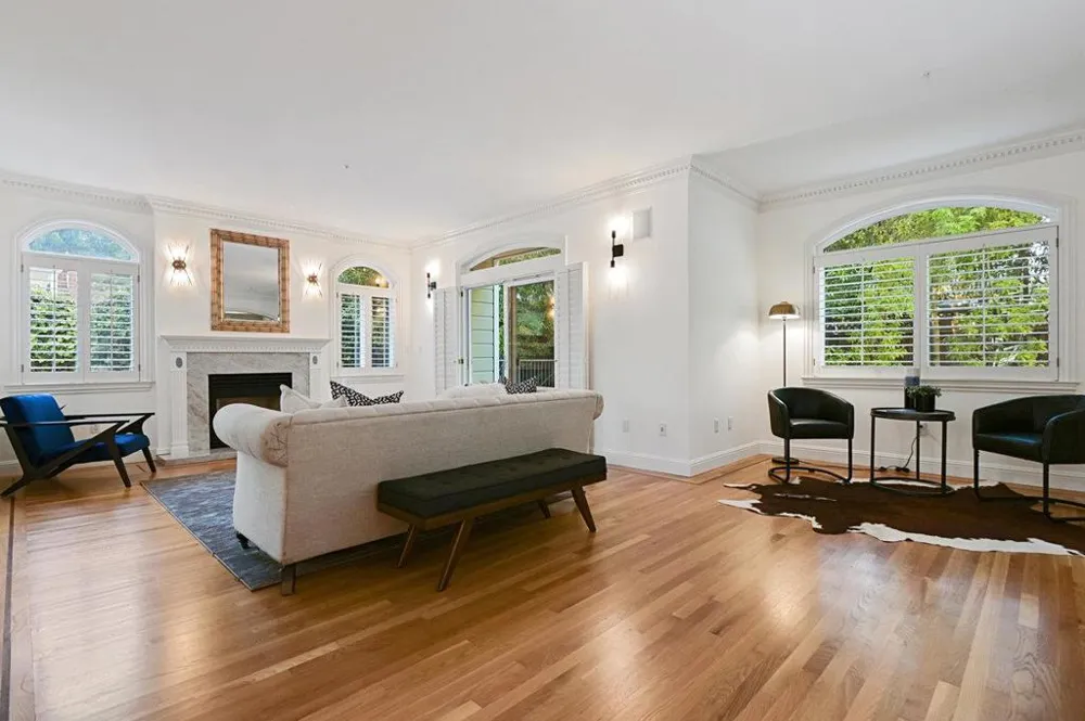 1520 Floribunda Avenue #101 Burlingame, CA 94010