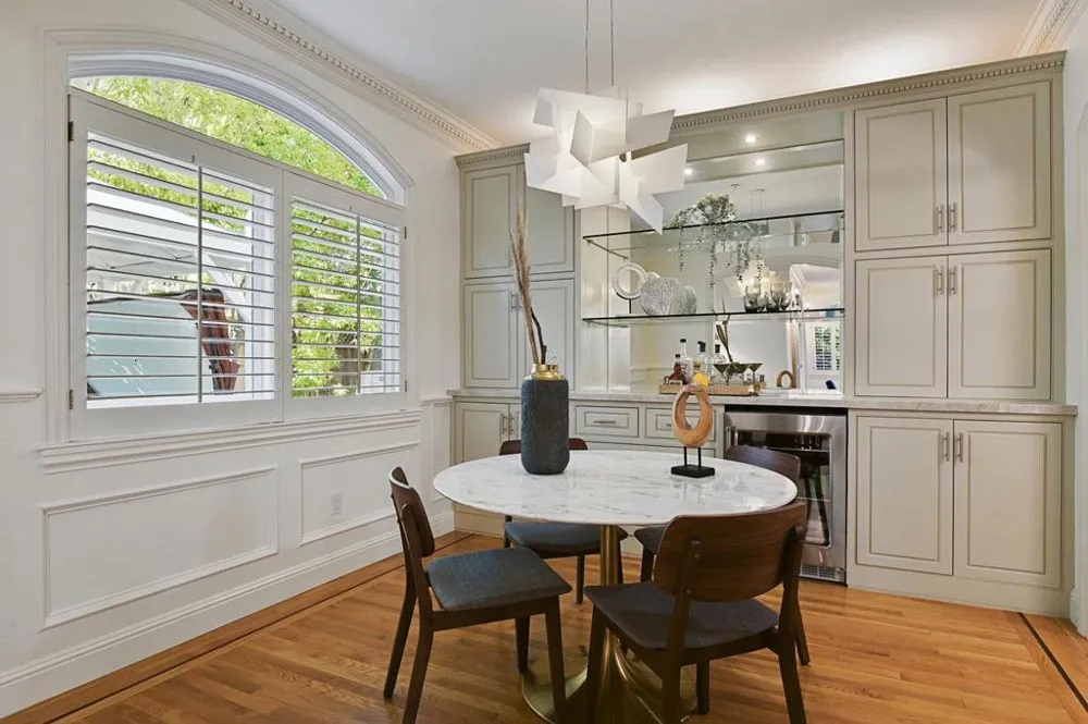 1520 Floribunda Avenue #101 Burlingame, CA 94010