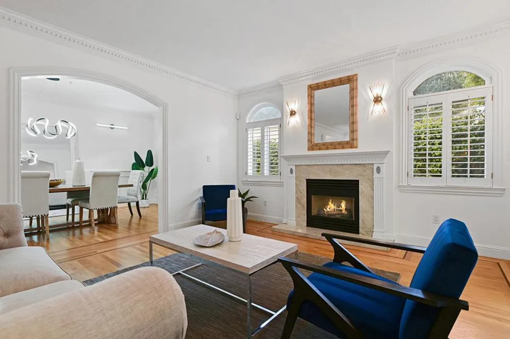 1520 Floribunda Avenue #101 Burlingame, CA 94010