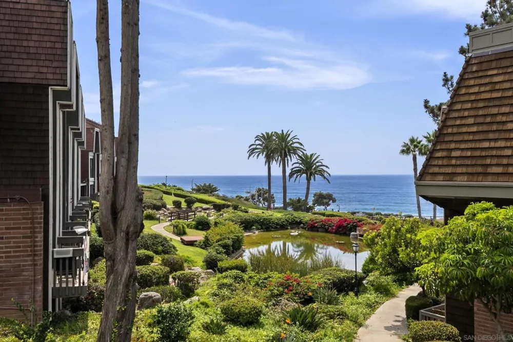 1562 Camino Del Mar #551 Del Mar, CA 92014