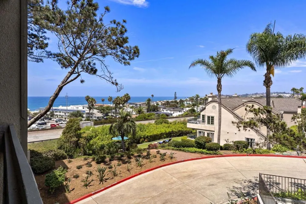 1562 Camino Del Mar #551 Del Mar, CA 92014