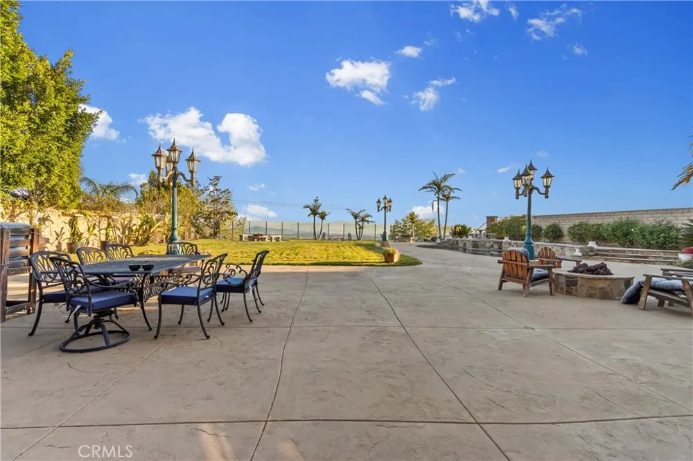 13761 Breeders Cup Drive Rancho Cucamonga, CA 91739