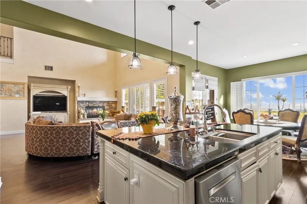 13761 Breeders Cup Drive Rancho Cucamonga, CA 91739