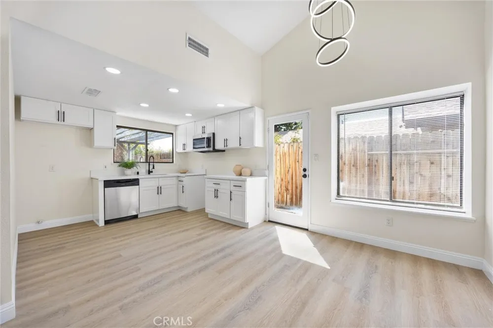 6921 Natchitoches Way Bakersfield, CA 93309