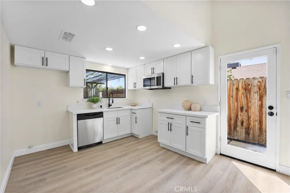 6921 Natchitoches Way Bakersfield, CA 93309