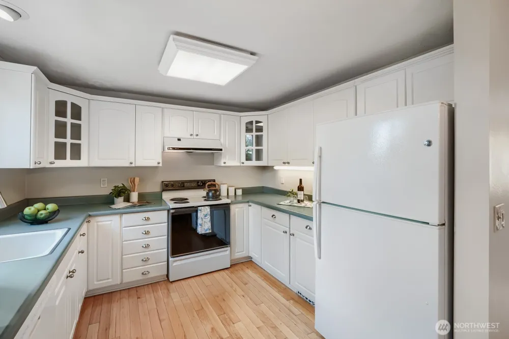 18529 SE 244th Place Covington, WA 98042