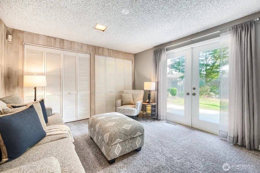 18529 SE 244th Place Covington, WA 98042